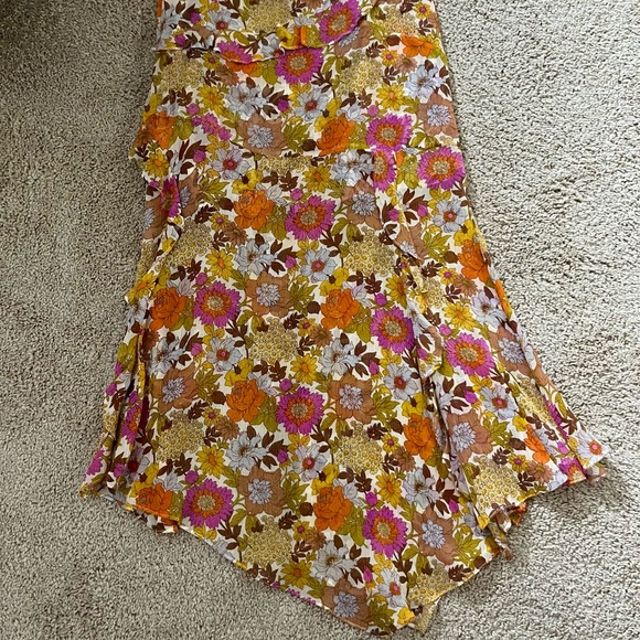 Veronica Beard Dresses & Skirts - Veronica Beard Skirt size 6 NWOT